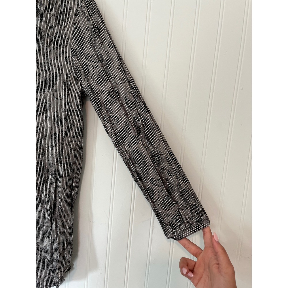 Soft Surroundings Tunic Top Womens S Metallic Paisley Silver Charcoal V-Neck - Picture 4 of 10